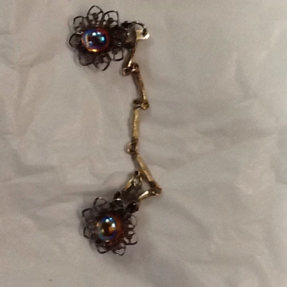 Vintage sweater clip