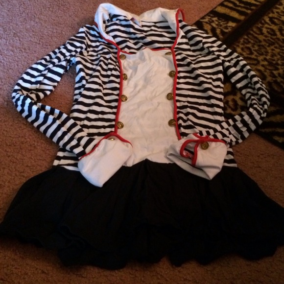Sailor costume!
