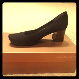 Audley black suede shoes