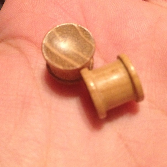 Organic wood plugs