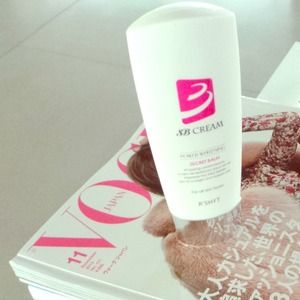 SB [secret balm] Cream!