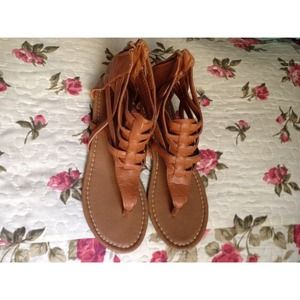 Tan/light brown Gladiator sandals