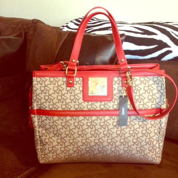 Authentic and Brandnew DKNY tote large bag