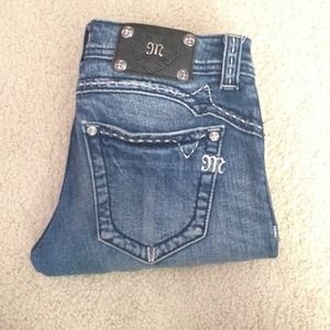 Miss Me skinny jeans size 27