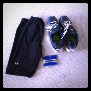 Bundle for @moogoesthecat