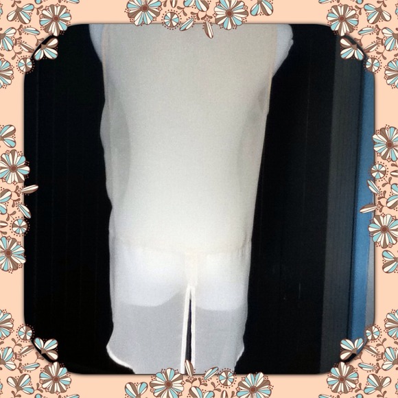 🎉🎊2X Host Pick🎊🎉✨NWT✨Lace Front Back Tank - Picture 3 of 4