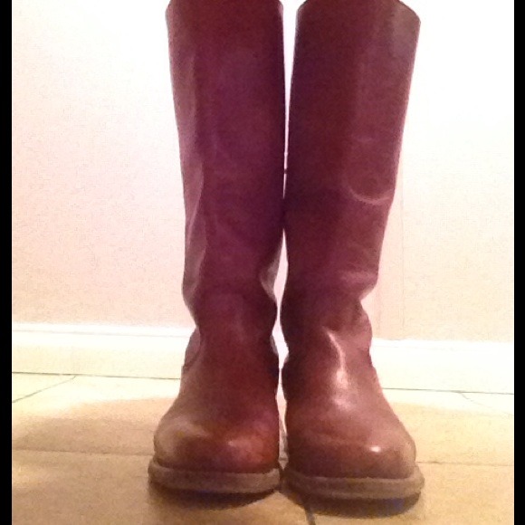 ❌SOLD!❌  Additional Pictures of Frye Boots
