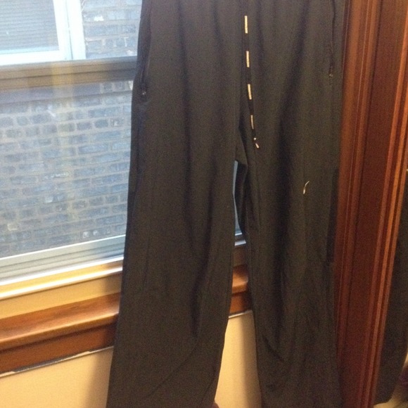 Nike dri-fit running pants - Picture 1 of 1