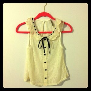 Retro lace tops