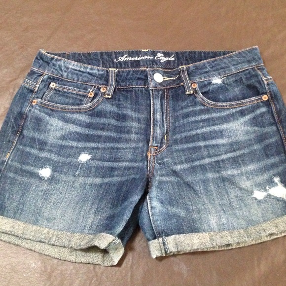 American Eagle rolled midi shorts