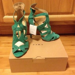 🎀 Brand New Zara Shoes 🎀