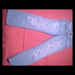 Holes Hollister Capri Jeans