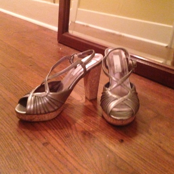 Silver  and cork heels - Picture 1 of 1