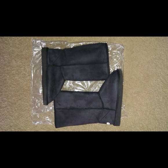 Sold ---casual outfitter Ugg look--alikes