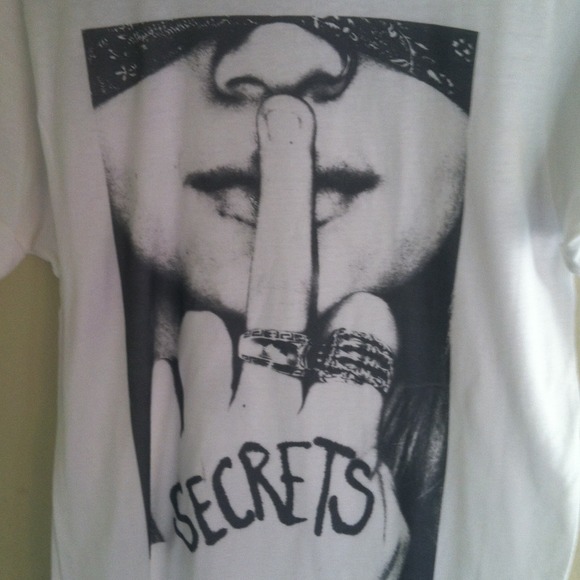 BUNDLED🎉🎉Secrets Shirt💀 - Picture 2 of 3