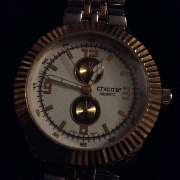Chicos watch ... Gold and silver tones