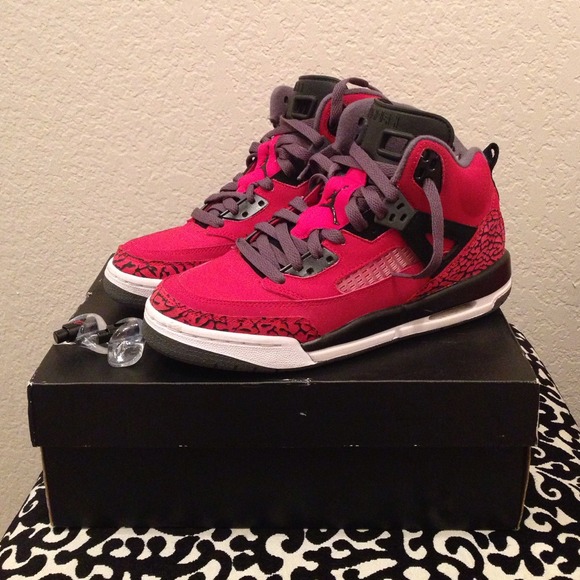 Reduced!!! Jordan Spizikes GS #BRAVO
