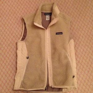 Patagonia creme vest