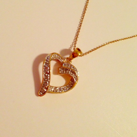 Gold heart necklace