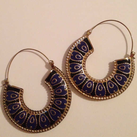 Vintage blue and gold earrings