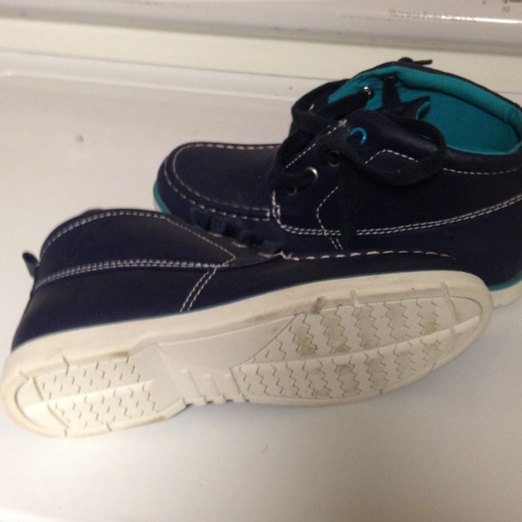 PRICE CUT Boats shoes👞👞👞👞 - Picture 2 of 2