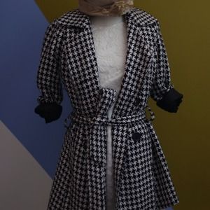 Beautiful black and white herringbone overcoat