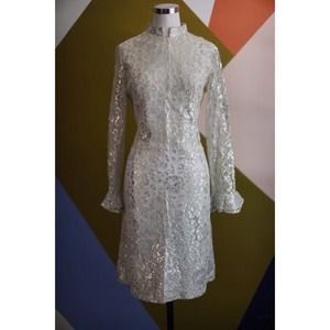 Vintage lace dress!