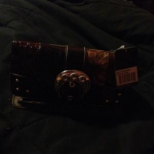 Tri fold wallet by G
