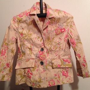 Cute 3/4 Length Sleeve Jacket-Dress Up or Down