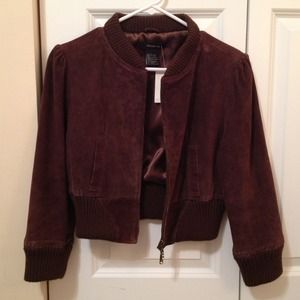 Cropped suede jacket