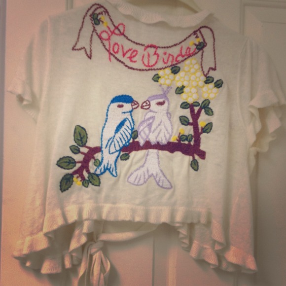 "Love Birds" top done with stitching.