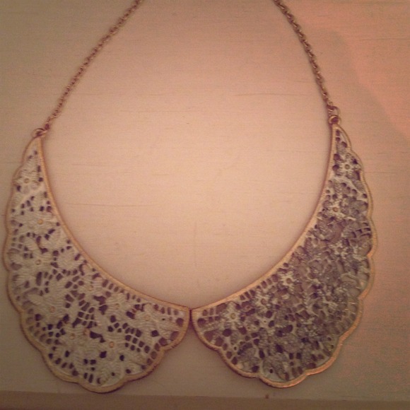 Peter Pan necklace from Maurice's - Picture 1 of 1