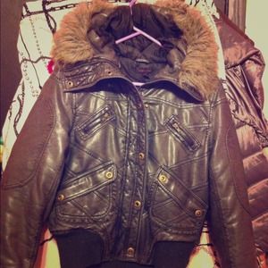 ❗NEW REDUCED❗Grey faux leather jacket for Winter