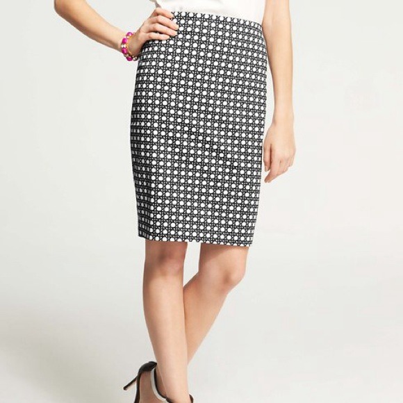 Ann Taylor Rattan Pencil