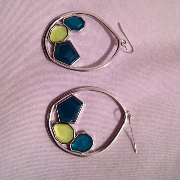 Earrings!!! - Picture 1 of 1
