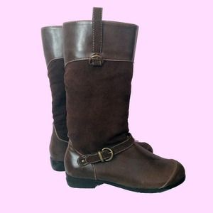 NWOT Stuart Weitzman Boots