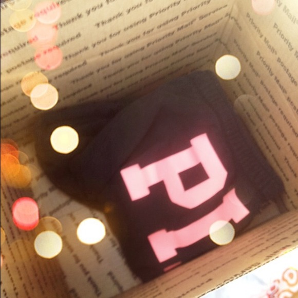 SHIPPED! - Picture 1 of 2