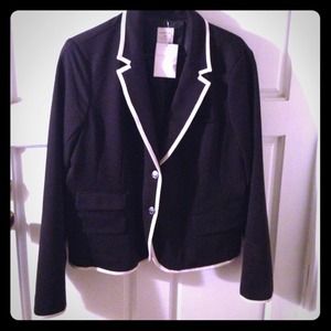 Item is currently on HOLD... Black&white blazer