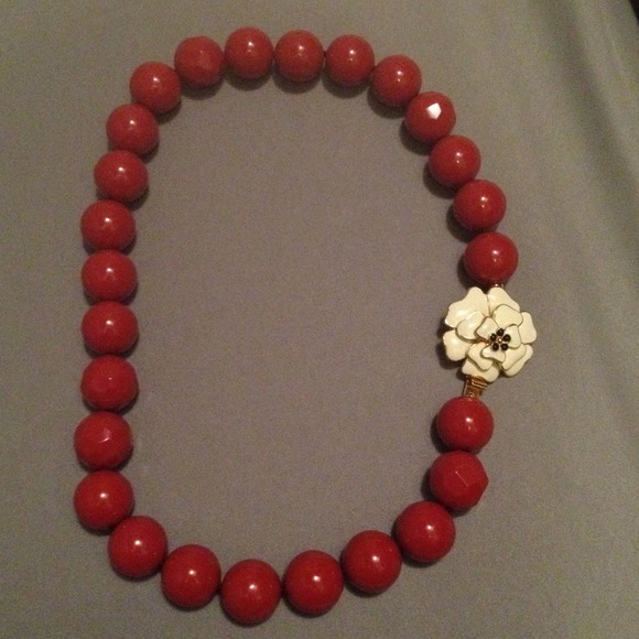 SOLD IN BUNDLE Bloom Flower Necklace