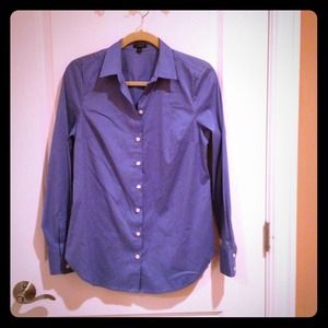 Blue Ann Taylor button up shirt