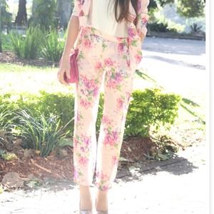 Pants - Pink floral sabo skirt pants Pants - Pink floral sabo skirt pants