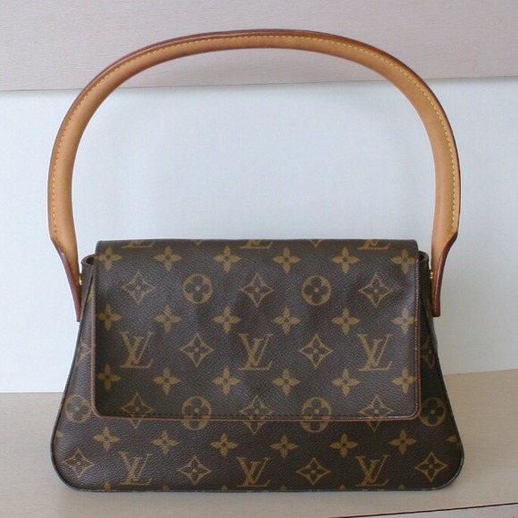 (Sold Locally) Louis Vuitton looping mini
