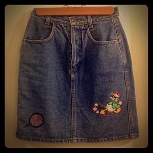 💙Moving Sale: Vintage Benetton Denim Skirt