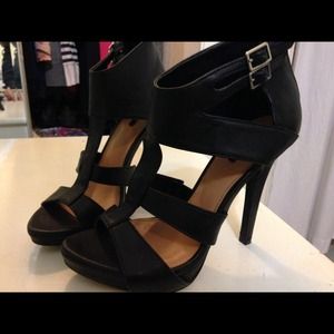 Forever 21 Black Heels