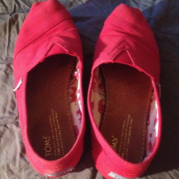 TOMS