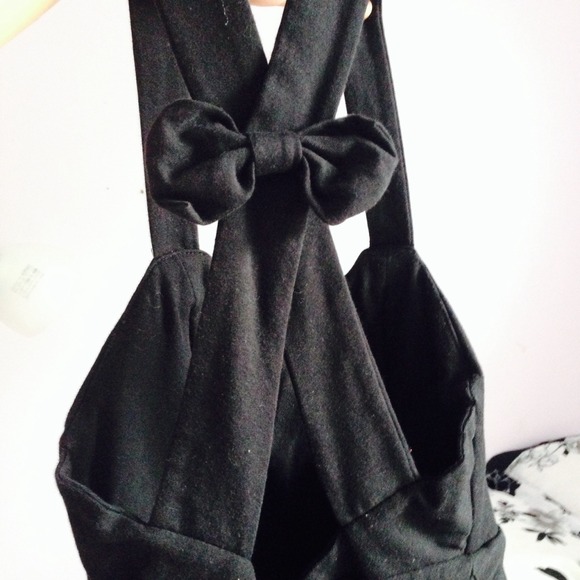 LITTLE BLACK DRESS