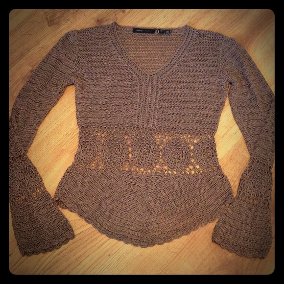 BCBG MAXAZRIA crocheted top