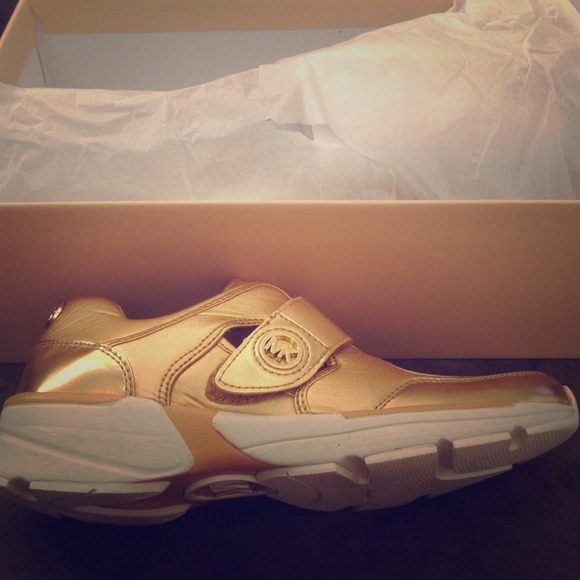 Michale Kors shoes - Picture 1 of 4