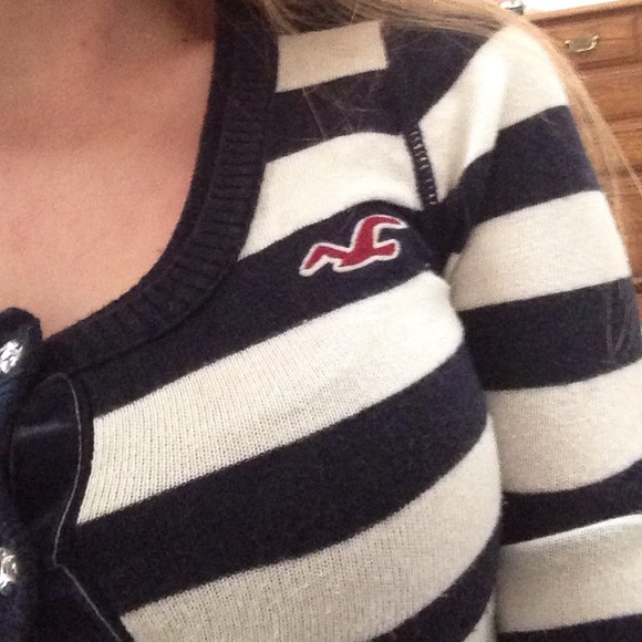 Hollister cardigan - Picture 2 of 3