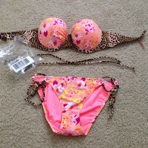 💞Victoria Secret 2 piece bikini JUST REDUCED!